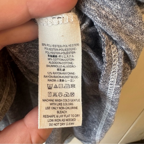 We The Free Blue and Gray Women's T-Shirt, Size Medium - Picture 5 of 6